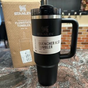 NWT Stanley Tumbler 30oz Black